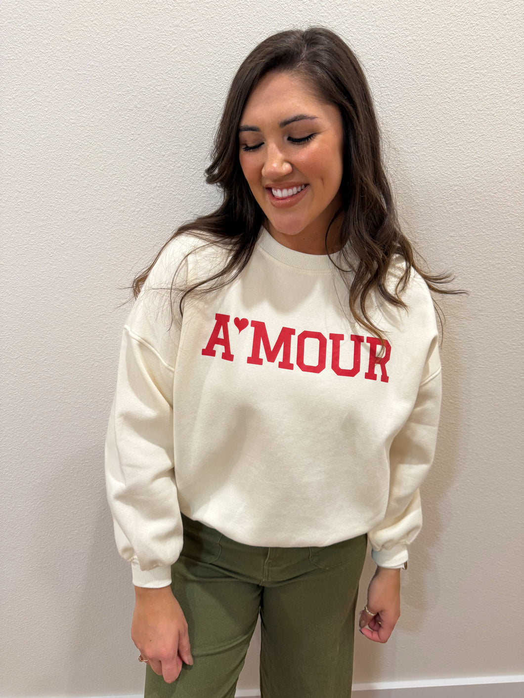 A'mour Graphic Sweatshirt