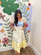 Load image into Gallery viewer, Picking Pastel Flower Bouquets Dress
