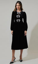 Load image into Gallery viewer, Jena Glow Bow Velvet Dress
