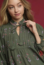 Load image into Gallery viewer, Epitome of Fall Blouse
