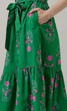 Load image into Gallery viewer, Giles Button Up Floral Midi Dress
