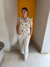 Load image into Gallery viewer, Maria Floral Ruffle Top
