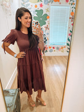 Load image into Gallery viewer, The Merrit Knee Length Dress - 2 Colors
