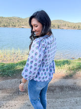 Load image into Gallery viewer, Perla Floral Peplum - 2 Colors
