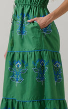 Load image into Gallery viewer, Meridy Floral Tiered Midi Dress
