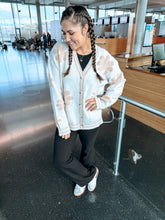 Load image into Gallery viewer, She&#39;s a Vibe Cardigan
