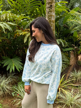 Load image into Gallery viewer, Soft Pastel Garden Pullover
