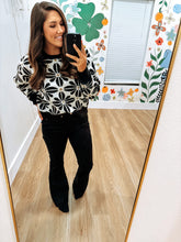 Load image into Gallery viewer, Judy Blue Black Flare Jeans
