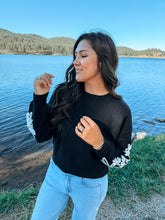 Load image into Gallery viewer, Classic Colored Floral Sweater
