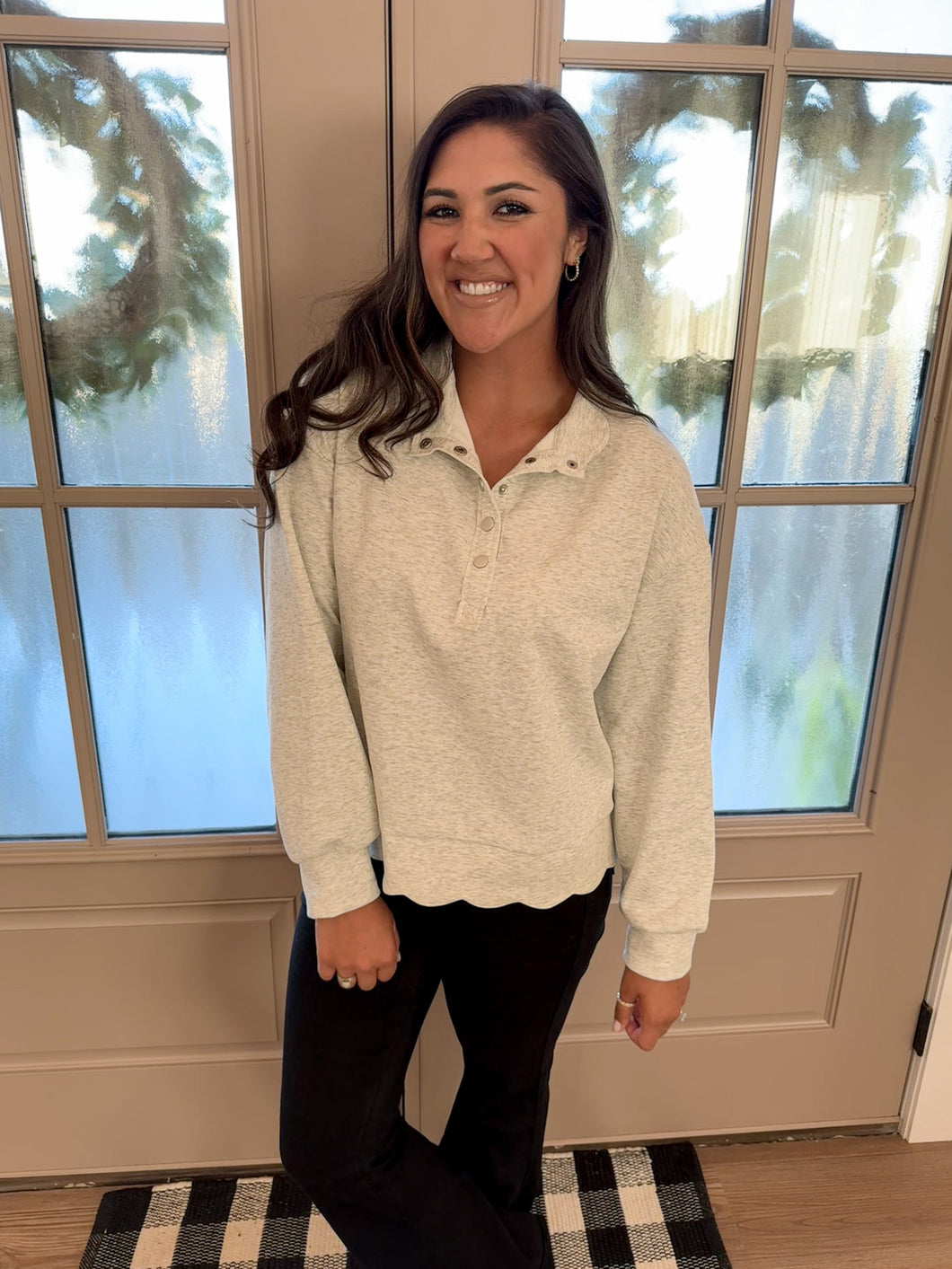 Comfort & Scallops Top