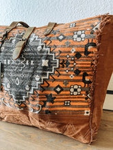 Load image into Gallery viewer, Sunkissed Weekender Myra Bag
